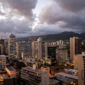 Honolulu (2017) Honolulu (2017)